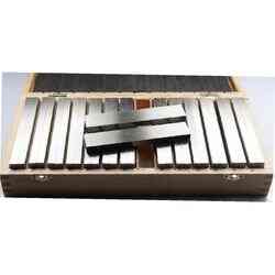 CONJUNTO DE PARALELOS PREMIUM 4 PARES 6X3/16 C/ESTUCHE ALUMINIO (ANTES STWS-8202-0025)